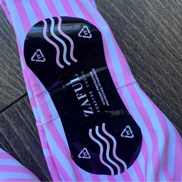 NWT Zaful pink striped bow tie one-piece swimsuit - Picture 4 of 4